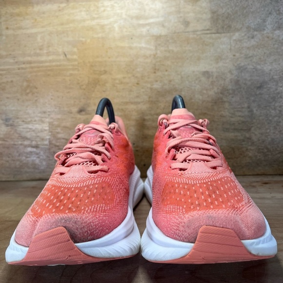 Hoka One One Mach 6 LA Womens Size 7.5 Running Shoes Sneakers Guava White - Picture 4 of 14